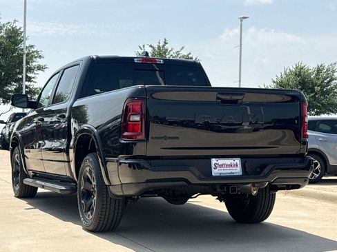 New 2026 RAM 1500 2WD Crew Cab image 7