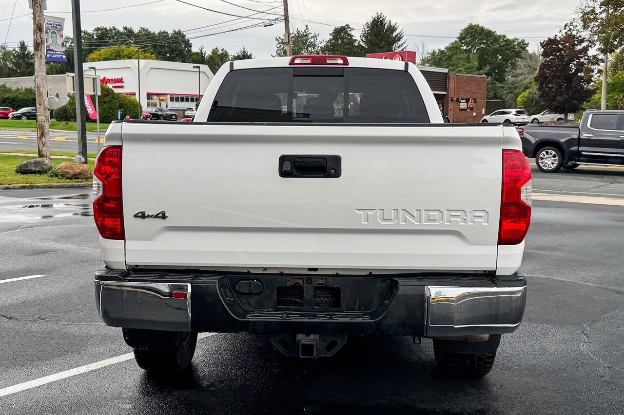 Used 2019 Toyota Tundra SR5 AWD/4WD image 5