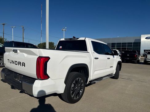 Used 2023 Toyota Tundra Limited AWD/4WD image 3