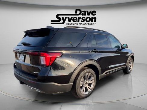 New 2026 Ford Explorer Active w/ Active Comfort Package image 5