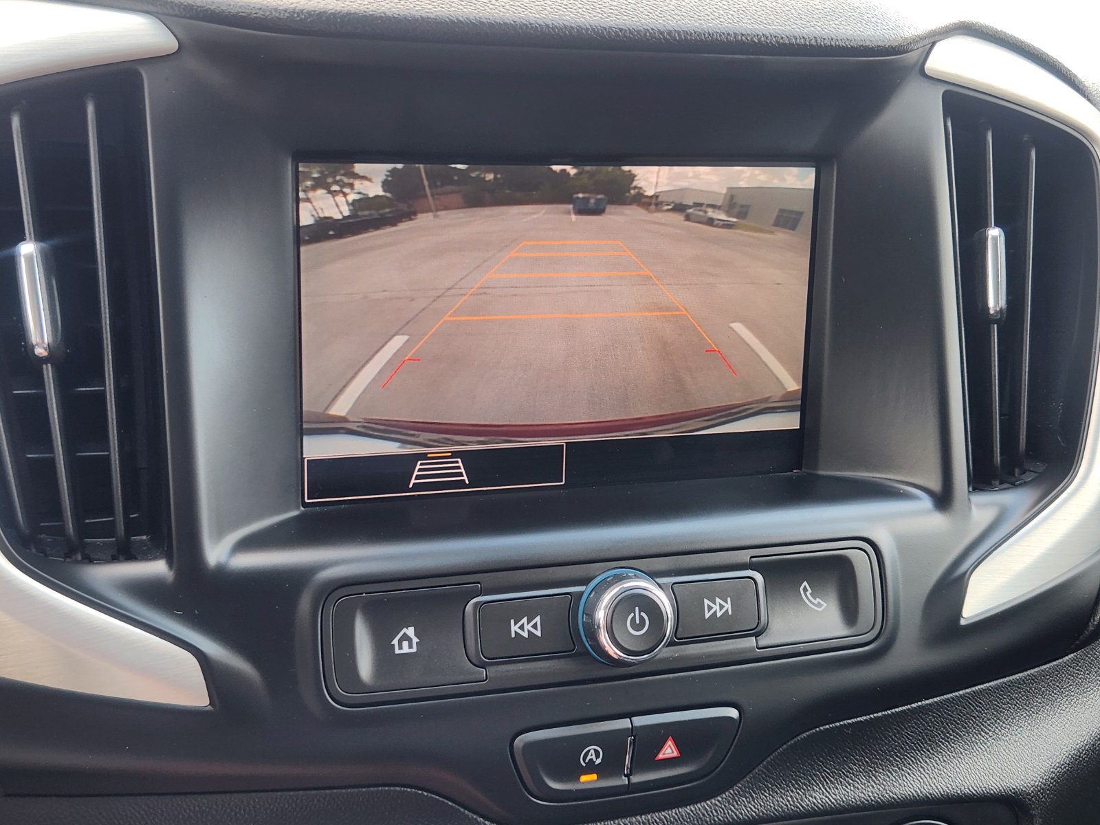 Certified 2024 GMC Terrain SLE AWD/4WD image 20