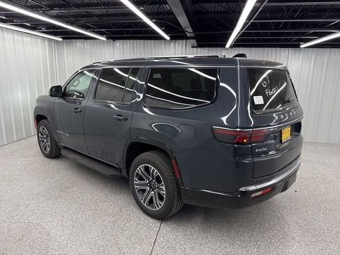 New 2025 Jeep Wagoneer 4WD image 3