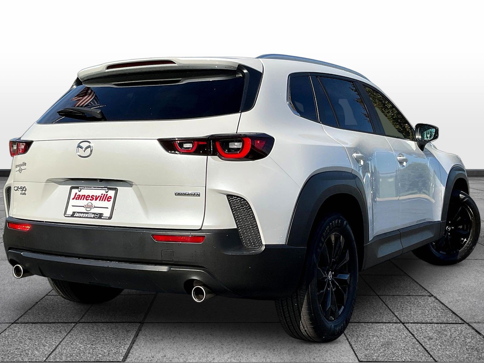 Used 2025 MAZDA CX-50 AWD 2.5 S w/ Preferred Package image 7