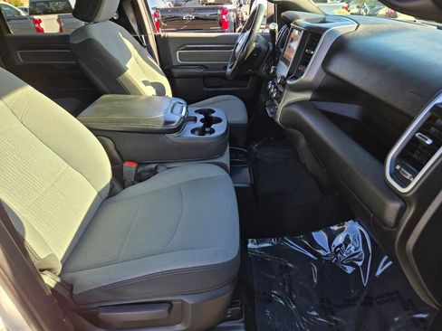 Used 2022 RAM 2500 Big Horn AWD/4WD image 15