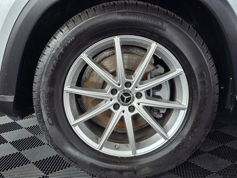 Used 2025 Mercedes-Benz GLE 350 4MATIC image 11