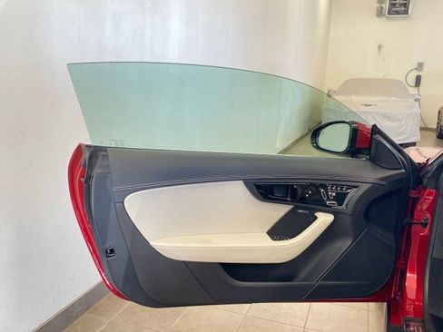 Used 2024 Jaguar F-TYPE R AWD/4WD image 9