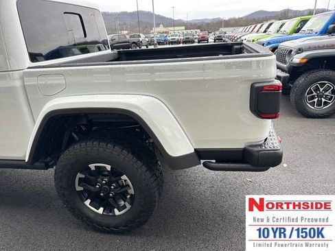 New 2026 Jeep Gladiator Rubicon AWD/4WD image 10