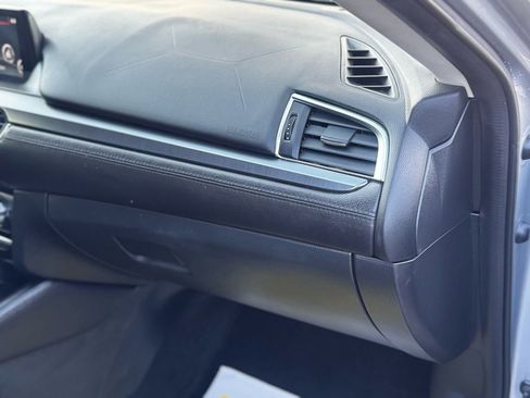 Used 2017 MAZDA MAZDA6 Touring w/ Touring Premium Package image 21