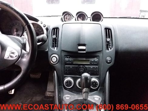 Used 2014 Nissan 370Z Coupe w/ Sport Package image 11