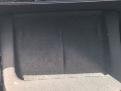 Used 2023 Tesla Model Y Performance image 25