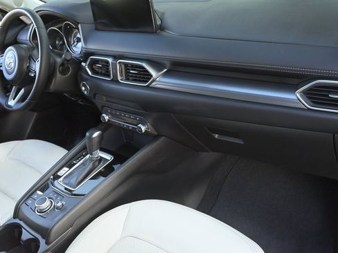 Certified 2025 MAZDA CX-5 AWD 2.5 S w/ Preferred Package image 19