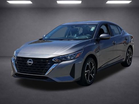 Used 2024 Nissan Sentra SV FWD image 8