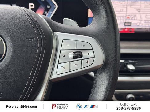 Used 2023 BMW X7 xDrive40i w/ Premium Package image 26