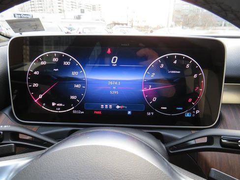 Used 2025 Mercedes-Benz C 300 4MATIC Sedan image 13