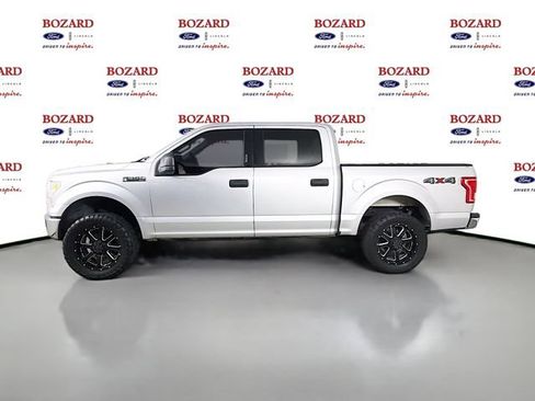 Used 2015 Ford F150 XLT AWD/4WD image 5