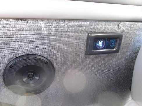 Used 2025 Mercedes-Benz Sprinter 2500 image 18