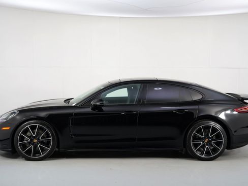 Used 2018 Porsche Panamera 4S w/ Premium Package Plus AWD/4WD image 50