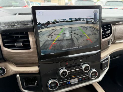 Used 2022 Ford Expedition Max Limited AWD/4WD image 15