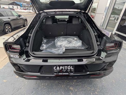 New 2026 Dodge Charger Scat Pack w/ Blacktop Package AWD/4WD image 21