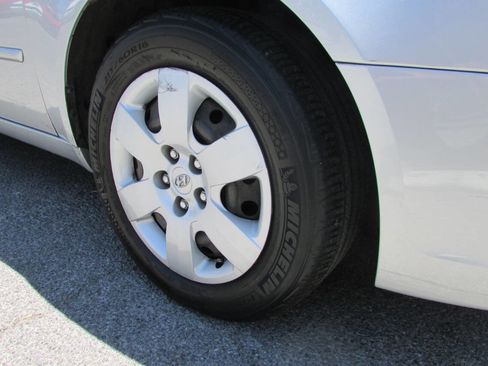 Used 2009 Hyundai Sonata GLS image 9