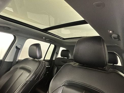 Used 2024 Jeep Grand Cherokee Limited 4xe AWD/4WD image 15