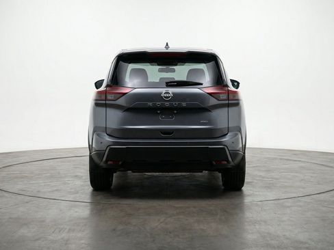 Used 2025 Nissan Rogue SV AWD/4WD image 7