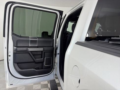 Used 2018 Ford F150 Platinum w/ Technology Package AWD/4WD image 12