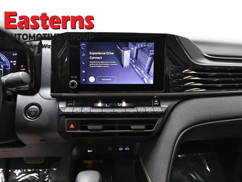 Used 2025 Toyota Camry LE FWD image 12