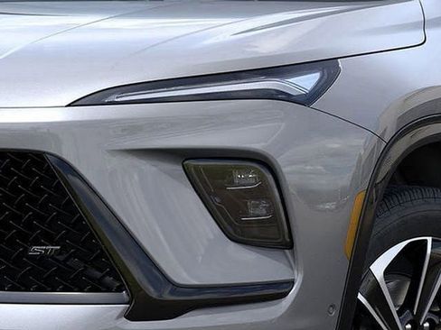 New 2025 Buick Enclave Sport Touring w/ Super Cruise Package image 16