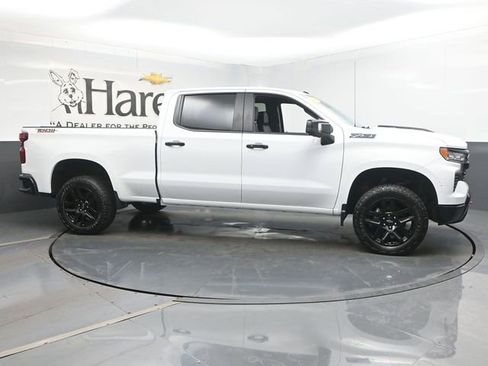 Used 2023 Chevrolet Silverado 1500 LT Trail Boss w/ LT Trail Boss Premium Package AWD/4WD image 47