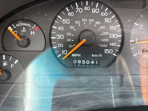 Used 1997 Ford Mustang GT RWD image 25