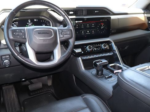 Used 2022 GMC Sierra 1500 Denali w/ Denali Reserve Package AWD/4WD image 5