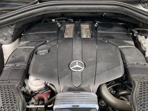 Used 2019 Mercedes-Benz GLS 450 4MATIC image 10