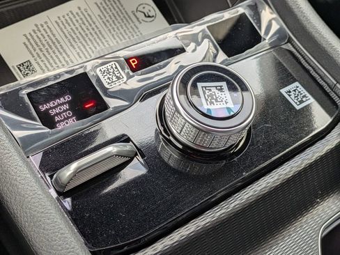 New 2025 Jeep Grand Cherokee L Limited w/ Luxury Tech Group II image 20