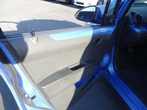 Used 2015 Chevrolet Spark LS image 22