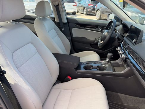 Certified 2023 Honda Civic EX image 10