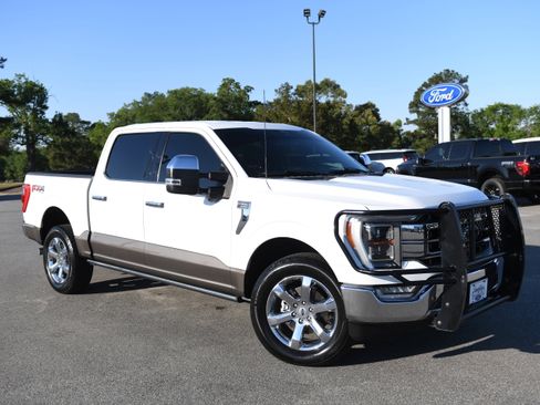 Used 2021 Ford F150 Lariat w/ Equipment Group 502A High AWD/4WD image 1