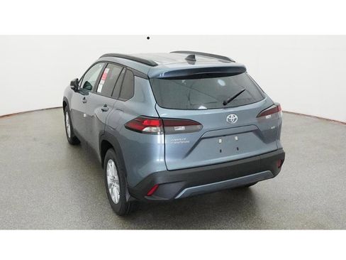 New 2026 Toyota Corolla Cross LE image 6