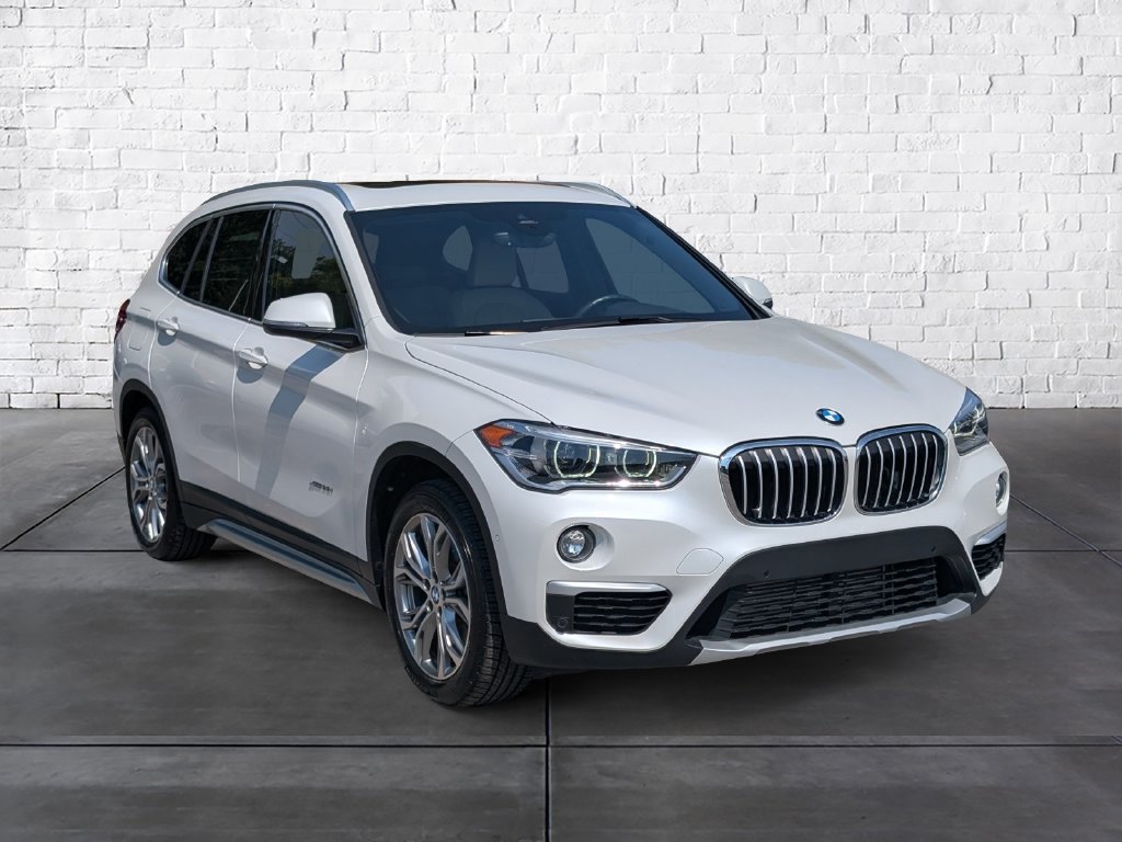 Used 2017 BMW X1 xDrive28i AWD/4WD image 2