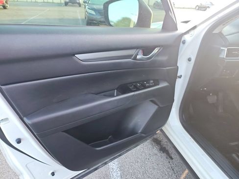 Used 2017 MAZDA CX-5 Sport AWD/4WD image 5