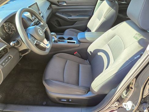 Used 2020 Nissan Altima 2.5 S FWD image 12