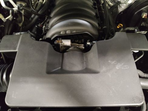 Used 2018 Chevrolet Tahoe LS image 30