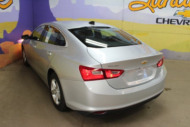 Used 2022 Chevrolet Malibu LS FWD image 5