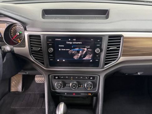 Used 2021 Volkswagen Atlas SE w/ Panoramic Sunroof Package AWD/4WD image 23