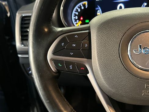 Used 2019 Jeep Grand Cherokee Limited image 21