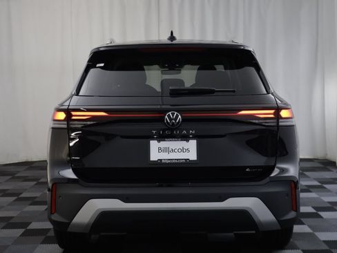New 2026 Volkswagen Tiguan S AWD/4WD image 16
