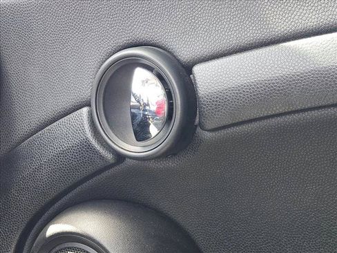 Used 2009 MINI Cooper Hardtop FWD image 13
