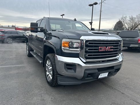 Used 2019 GMC Sierra 2500 SLE w/ Suspension Package, Off-Road image 1
