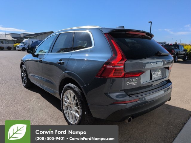 Used 2021 Volvo XC60 T5 Momentum AWD/4WD image 5