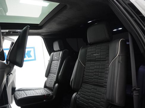 Used 2023 Cadillac Escalade Sport Platinum image 45